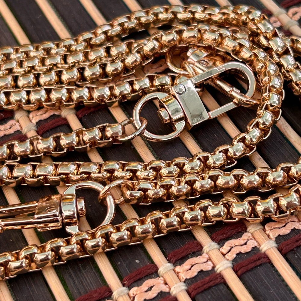 Unbranded heavy substantial, gold Rollo link necklaces interlocking, carabiners - Picture 10 of 17